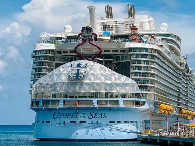 🚢 Utopia of the Seas Review: Royal Caribbean’s NEWEST Mega-Ship from Port Canaveral! 🌊