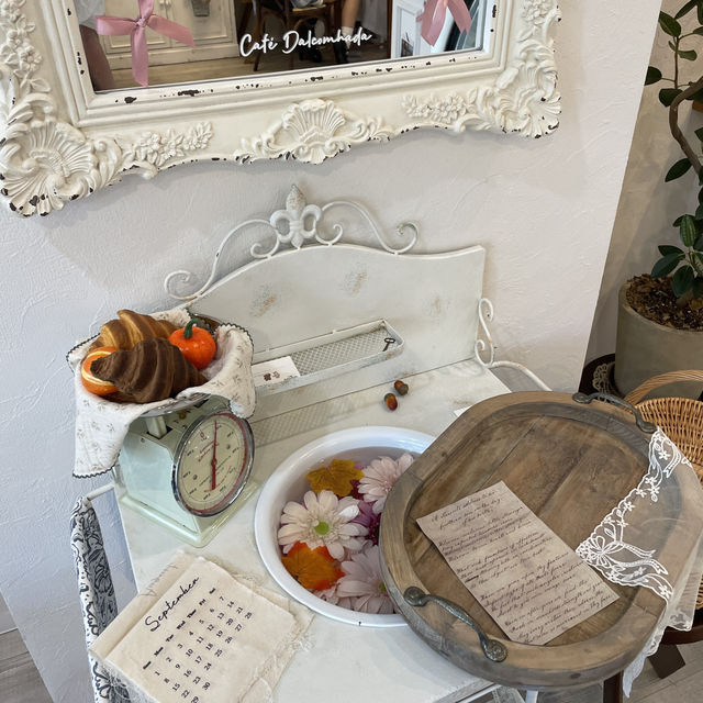 【新宿🇯🇵】行列できるトレンドカフェ🦋cafe dalcomhada
