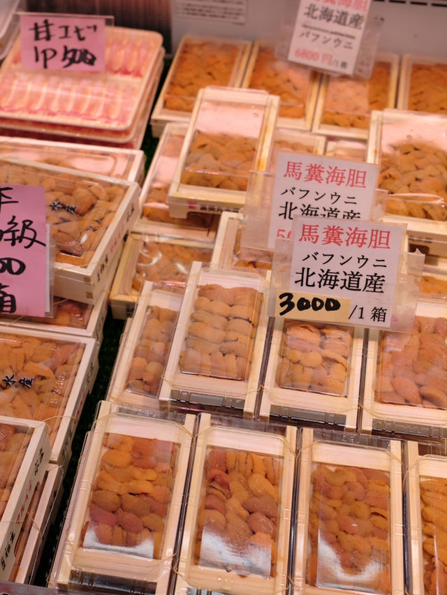 沖繩｜早餐來點奢華的吧！泊港魚市場：海鮮控的天堂