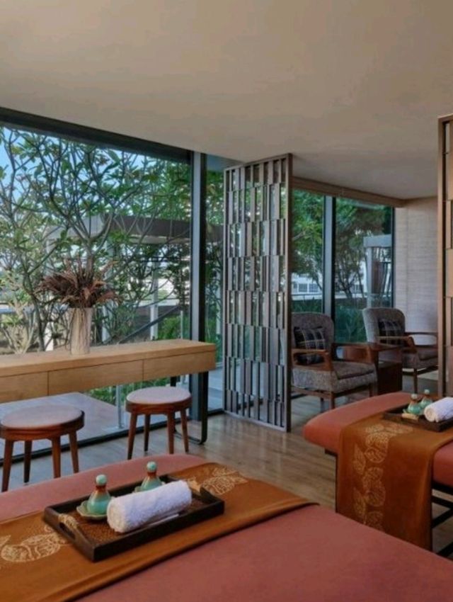 ⭐️ Five-Star Feels by the Sea: Live the Luxe Life at Batam Marriott! 🌊🏨