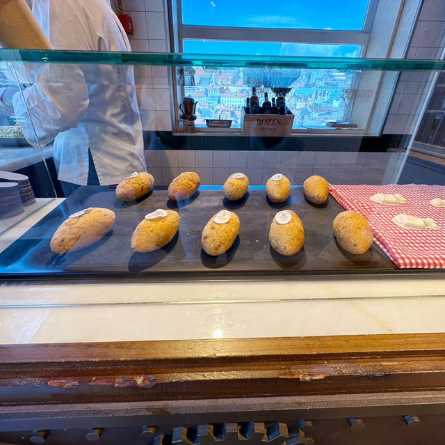 葡萄牙特色魚餅Casa Portuguesa do Pastel de Bacalhau - Elevador Sta. Justa