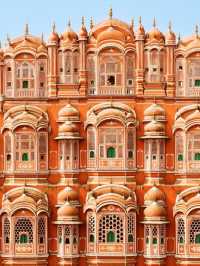 🌬️ Hawa Mahal: Jaipur’s Breezy Crown! 👑