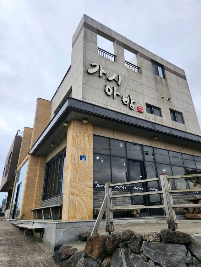 💖가성비 좋은 제주 고기국수 맛집! "가시아방국수"💖