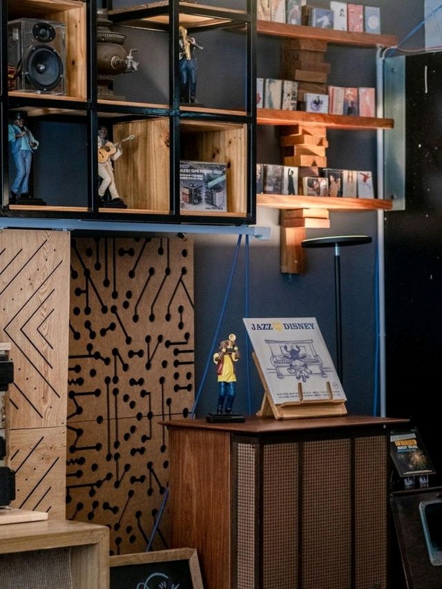 Vintage Kissa Cafe Malaysia