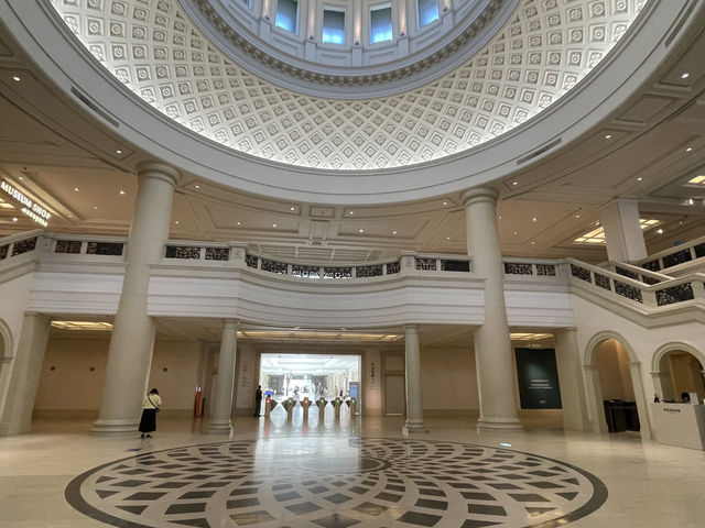 臺南奇美博物館-最大的私人美術館，強烈推薦入內參觀