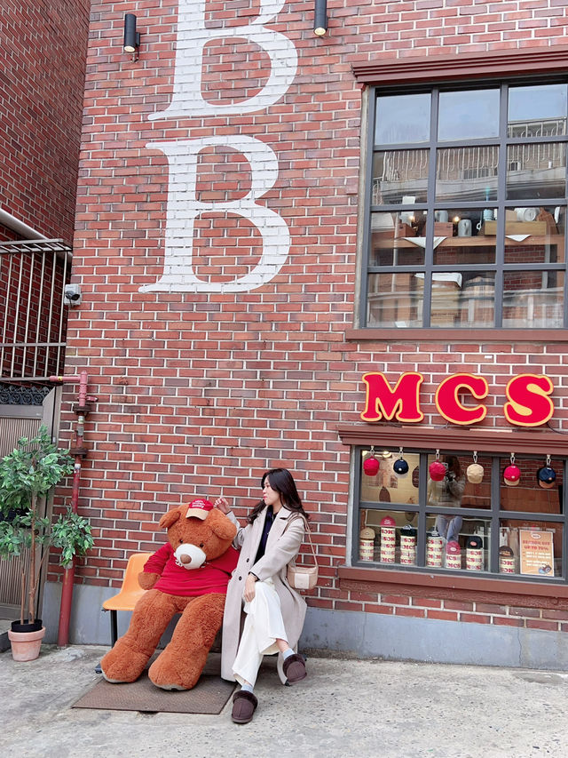 ✨ BBB Bagel Seoul: Where Rustic Charm Meets Artisanal Bliss 🥯❤️