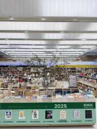 【深圳】 書城中心，集文教、休閑一身，親子休閒合適！