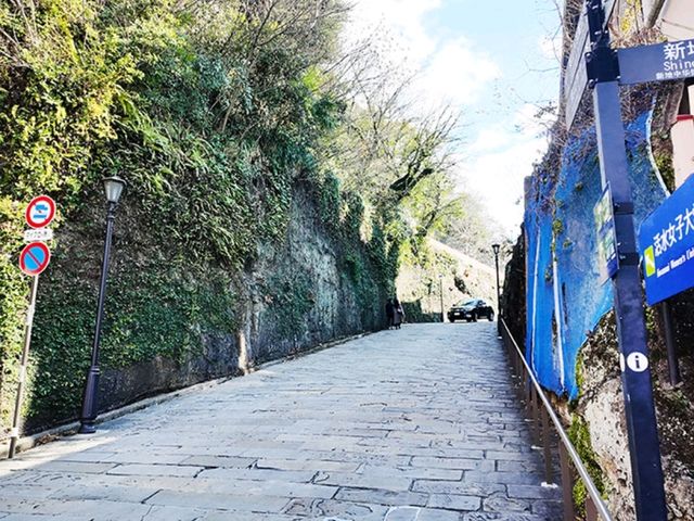 [🇯🇵 長崎]異国情緒を歩く──石畳の坂道「オランダ坂」で感じるレトロな時間