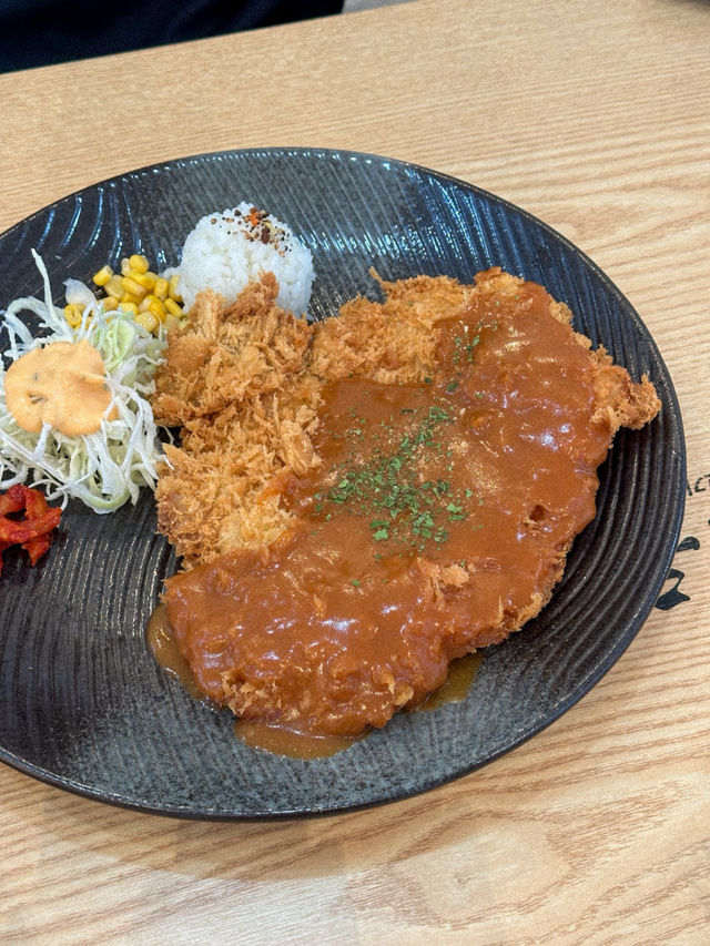 제주산 생 돼지고기로 만드는 돈까스 맛집