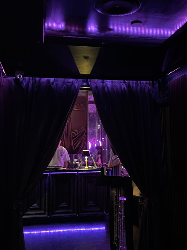 🍸 레트로 무드 속 한 잔의 여유, 스피크이지 루프탑 바 🍸