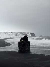 SUMMER VIEWS AT DYRHÓLAEY ICELAND 