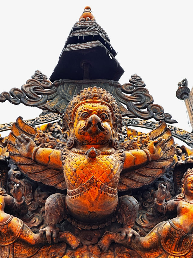 Bhaktapur Durbar square 13th century architecture 