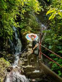 💦Tumpak Sewu 瀑布：森林中的千絲水簾洞