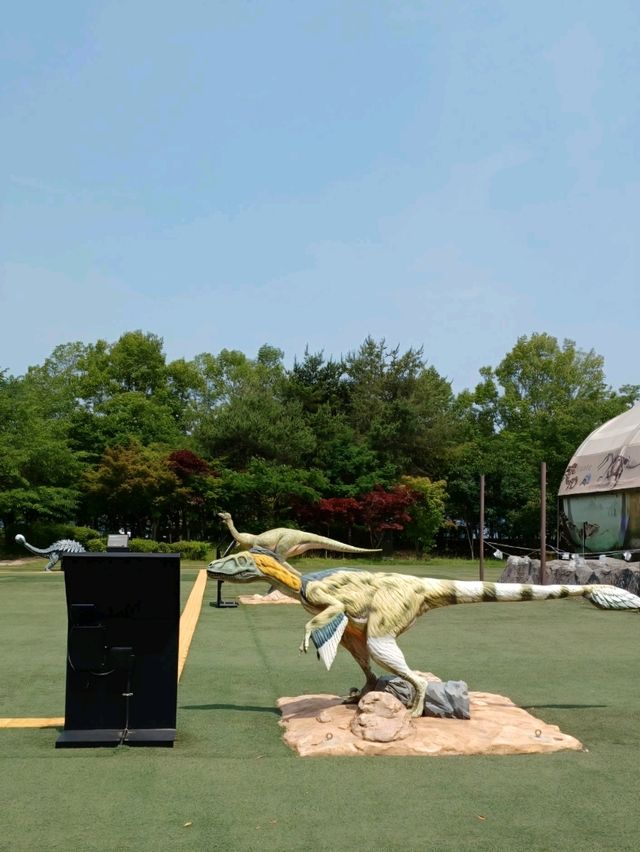 야외에서 만나는 공룡 세상, 당항포관광지 공룡동산!
