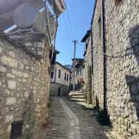 【まるで鍵盤】千の窓と言われる街に行ってきた🇦🇱