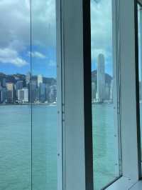 Museum of Art & scenic views of Hong Kong skyline
