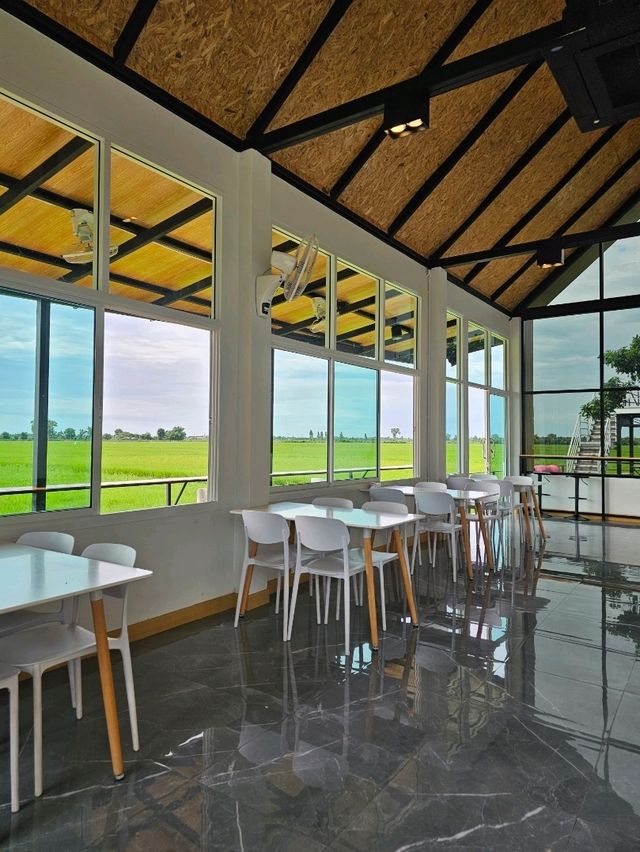 บ้านพลอย คาเฟ่ : ราชบุรี
