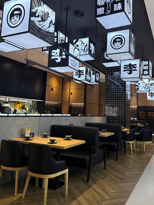 Xiao Li Suan Cai Fish: A New Flavor Gem at Sunway Carnival!