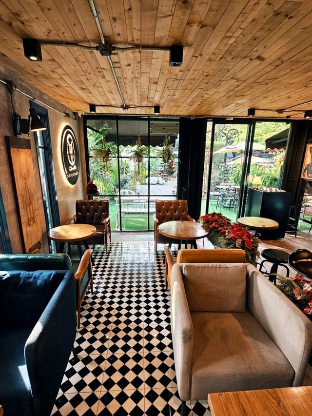☕ : SLOT CAFE คาเฟ่เมืองทองธานี ปากเกร็ด นนทบุรี