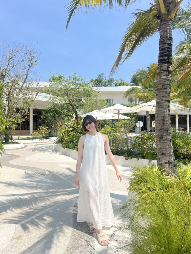 The Moment Beach House ร้านอาหารริมทะเลพัทยา