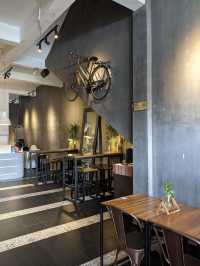 The Old Mark Cafe , A Delightful Dessert Haven in Malacca
