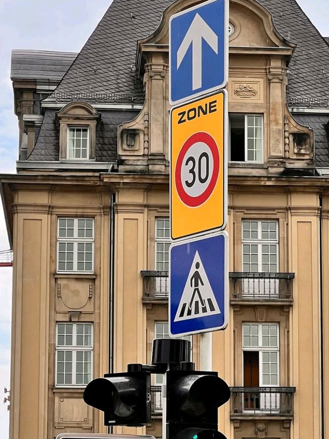 🇱🇺✨ Luxembourg Surprise: Big Adventures, Low Prices! 🎒💶
