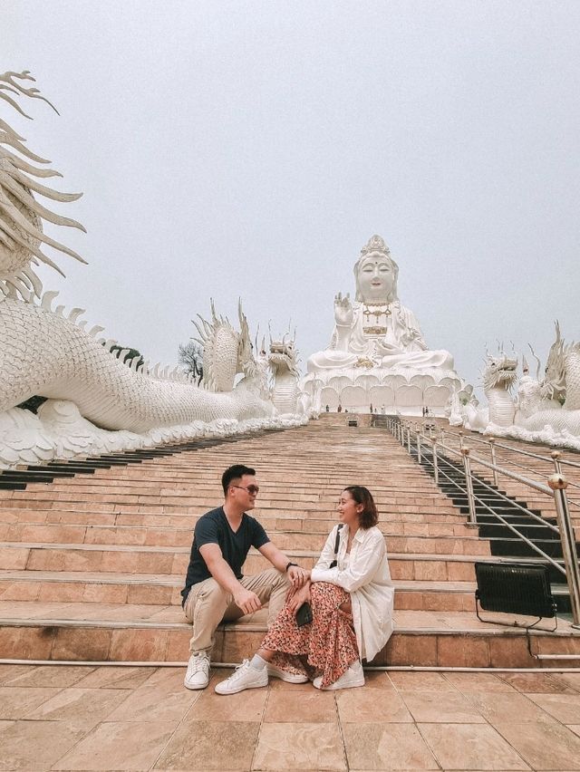 Serene Views and Religious Vibe at Wat Huay Pla Kang 🛕🌸