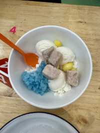 ร้านขนมหวานน้ำกะทิโบราณ ย่านเมืองใหม่ชลบุรี