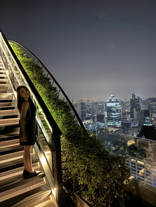 An Unforgettable Night-out at Moon Bar, Banyan Tree Bangko