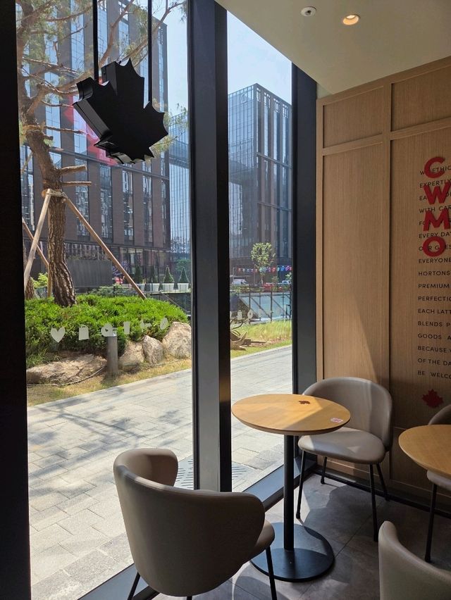 カナダ発★人気カフェが韓国上陸！！TimHortons