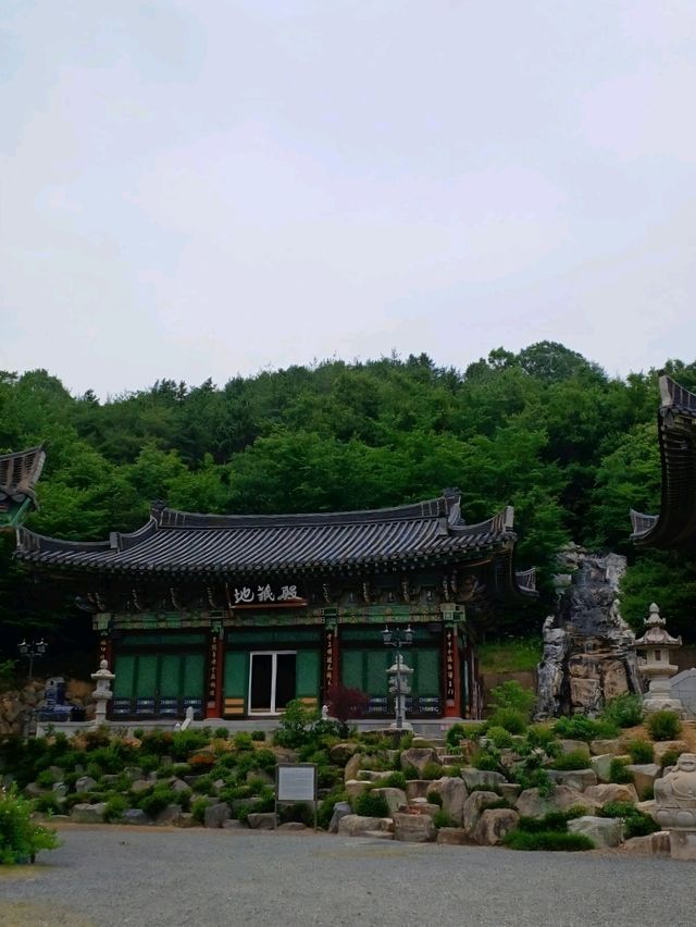 혼자 떠나는 사색과 명상의 시간