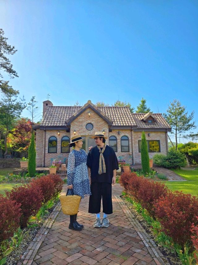 유럽감성 가득한 초록숲속 정원카페🏡