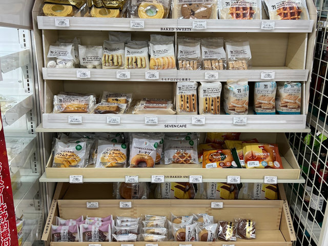 🍦🍡🍮 Starting Strong – Our First 7-Eleven Stop of the Tohoku Road Trip
