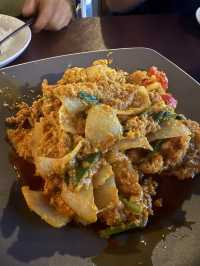 Chef House รามอินทรา : มื้อพิเศษกลางน้ำกับครอบครัว