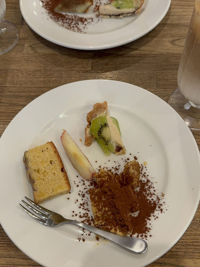 ナポリを感じる海鮮たっぷりのパスタが人気！