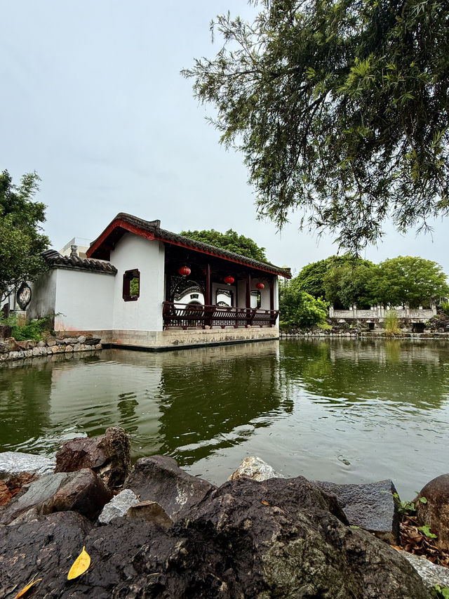 沖繩｜濃縮中式庭園之美 沖繩福州園由福州工匠打造