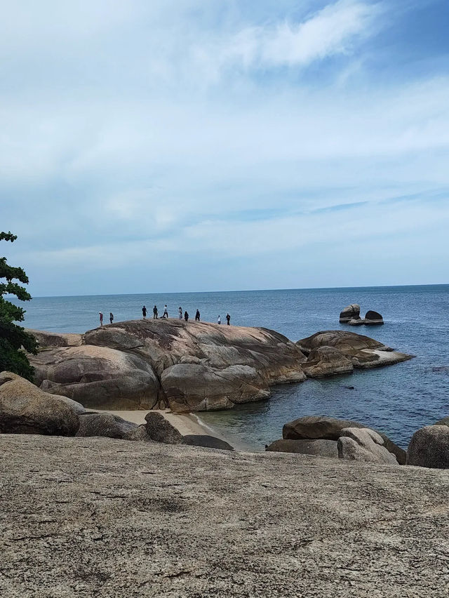 Hin Ta & Hin Yai