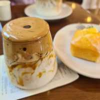 Molley coffee stand