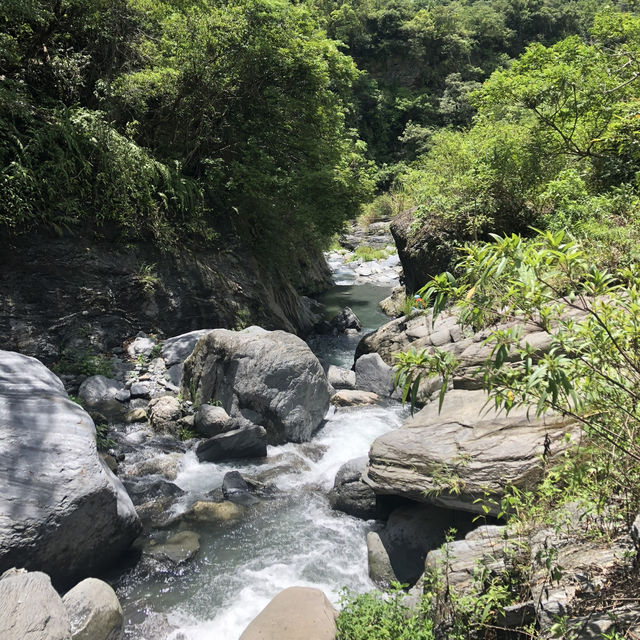 台東大南溪玩水推薦💦
