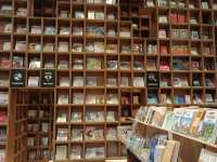 แวะร้านหนังสือสุดชิค ในย่านไชนาทาวน์