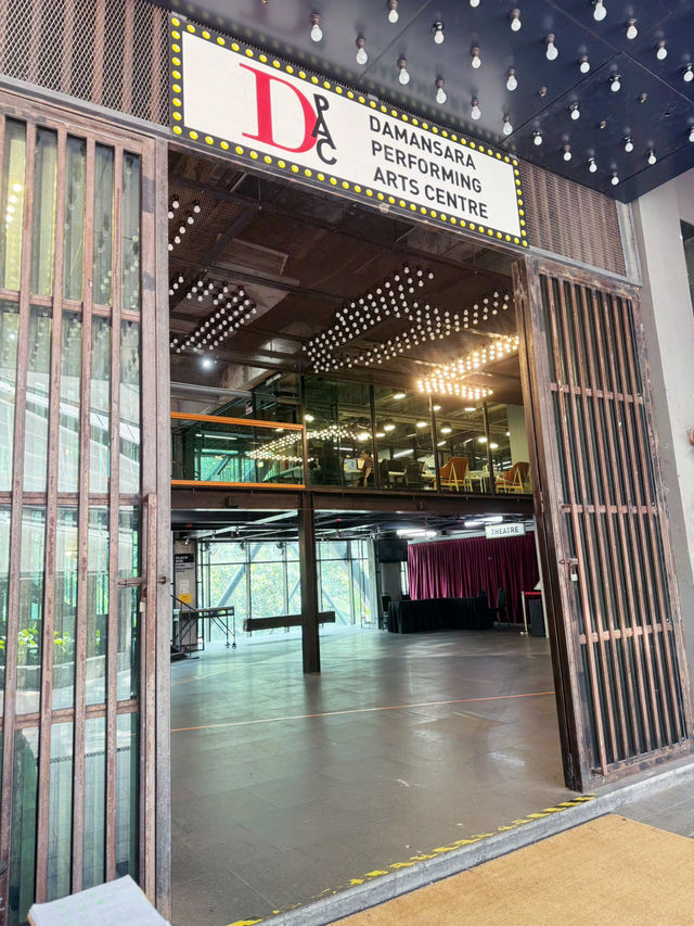 🇲🇾KL Day Out: Theatre, Korean Eats & Designer Coffee