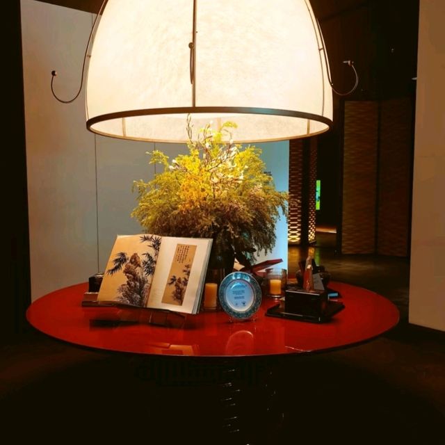 直擊高空商旅的東方魔幻👇 深圳寶安酒店