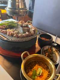 광안리 해수욕장 앞 전래동화 컨셉의 맛집