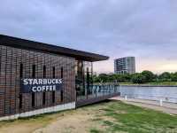 富山 | 日本最美的Starbucks---星巴克富山環水公園店