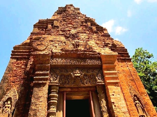 Lolei Temple – A Peaceful Stop in Siem Reap