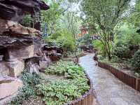 📍【北京 · 恭王府】 一日穿越王府時光，走進權傾一時的和珅宅邸。