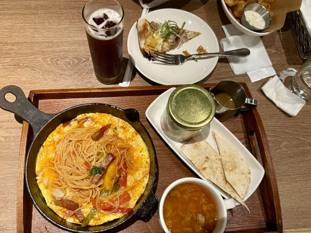 高雄夢時代6樓意大利（BELLINE Pasta)餐廳美食推薦大家