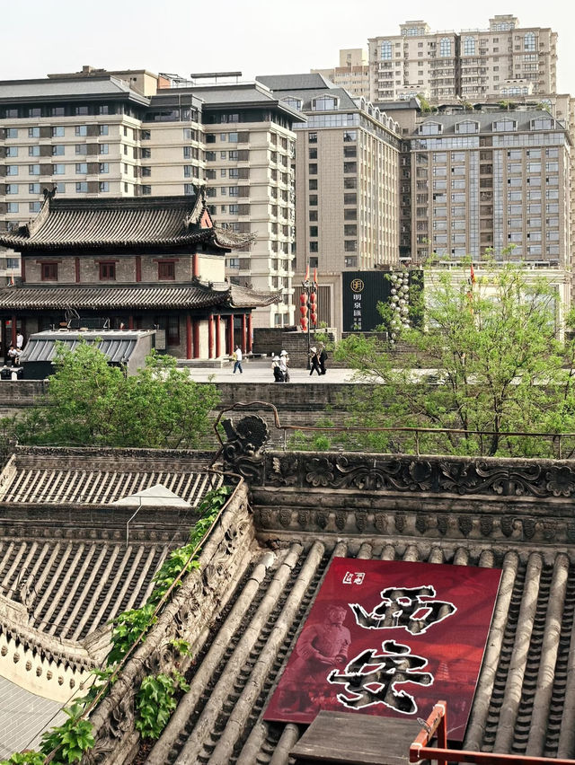 ☕ Hidden Rooftop Teahouse in Xi’an That Feels Like a Beijing Hutong