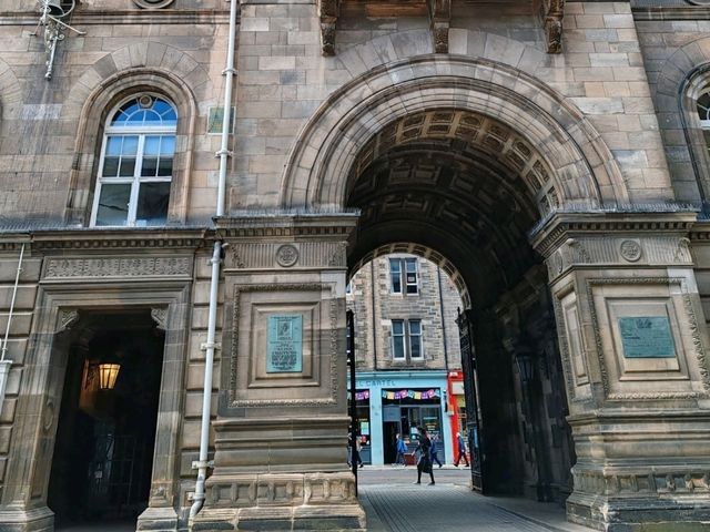 The University of Edinburgh: Architectural Grandeur