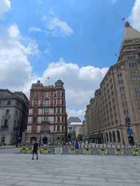 Where Old Meets New: The Shanghai Bund
